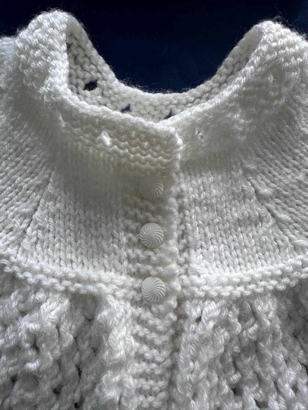 Handmade Hand Knit Baby Cardigan Sweater & Beanie Hat Set White 3-6M - Picture 2 of 7